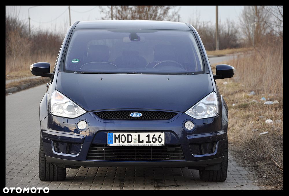 Ford S-Max - 7
