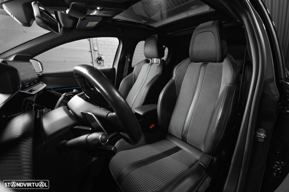 Peugeot 208 1.2 PureTech GT EAT8 - 5