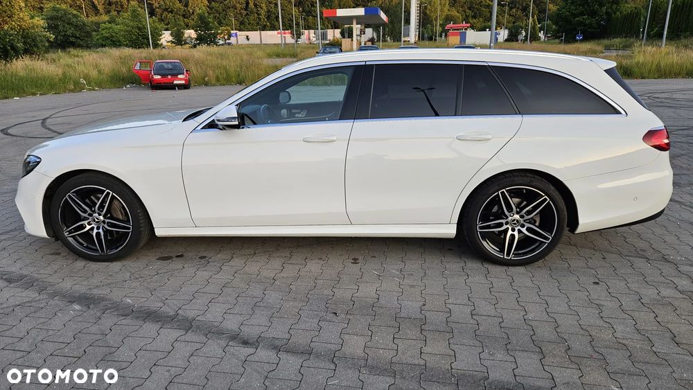 Mercedes-Benz Klasa E 220 d 4-Matic AMG - 3