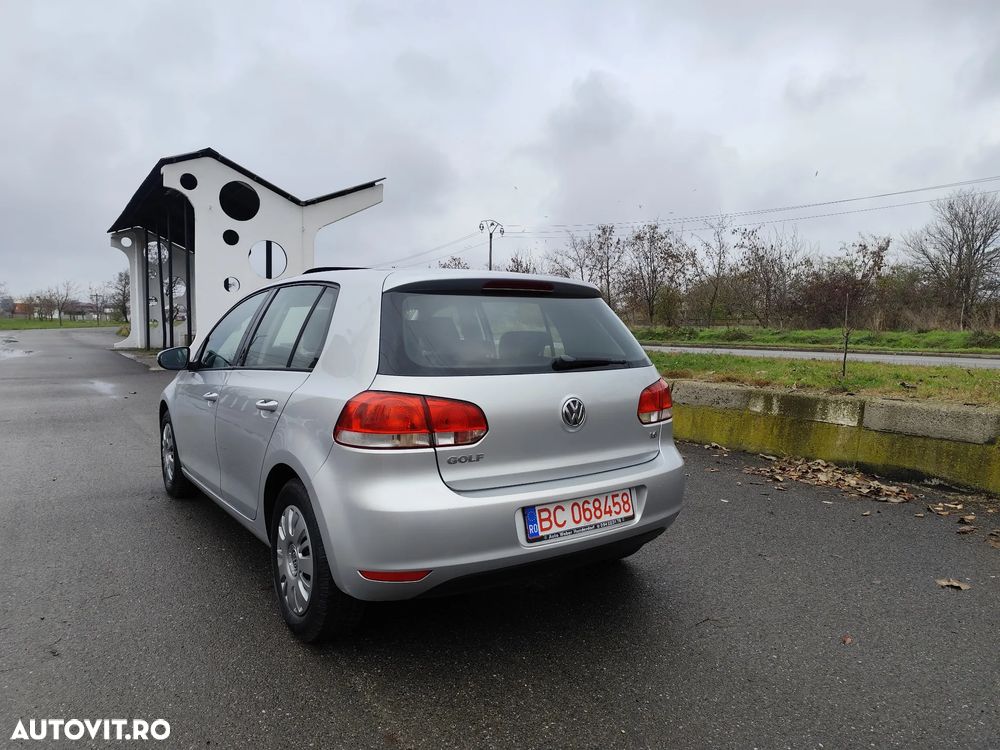 Volkswagen Golf 1.6 Comfortline - 5
