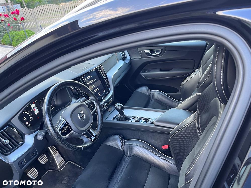 Volvo XC 60 D3 R-Design - 7