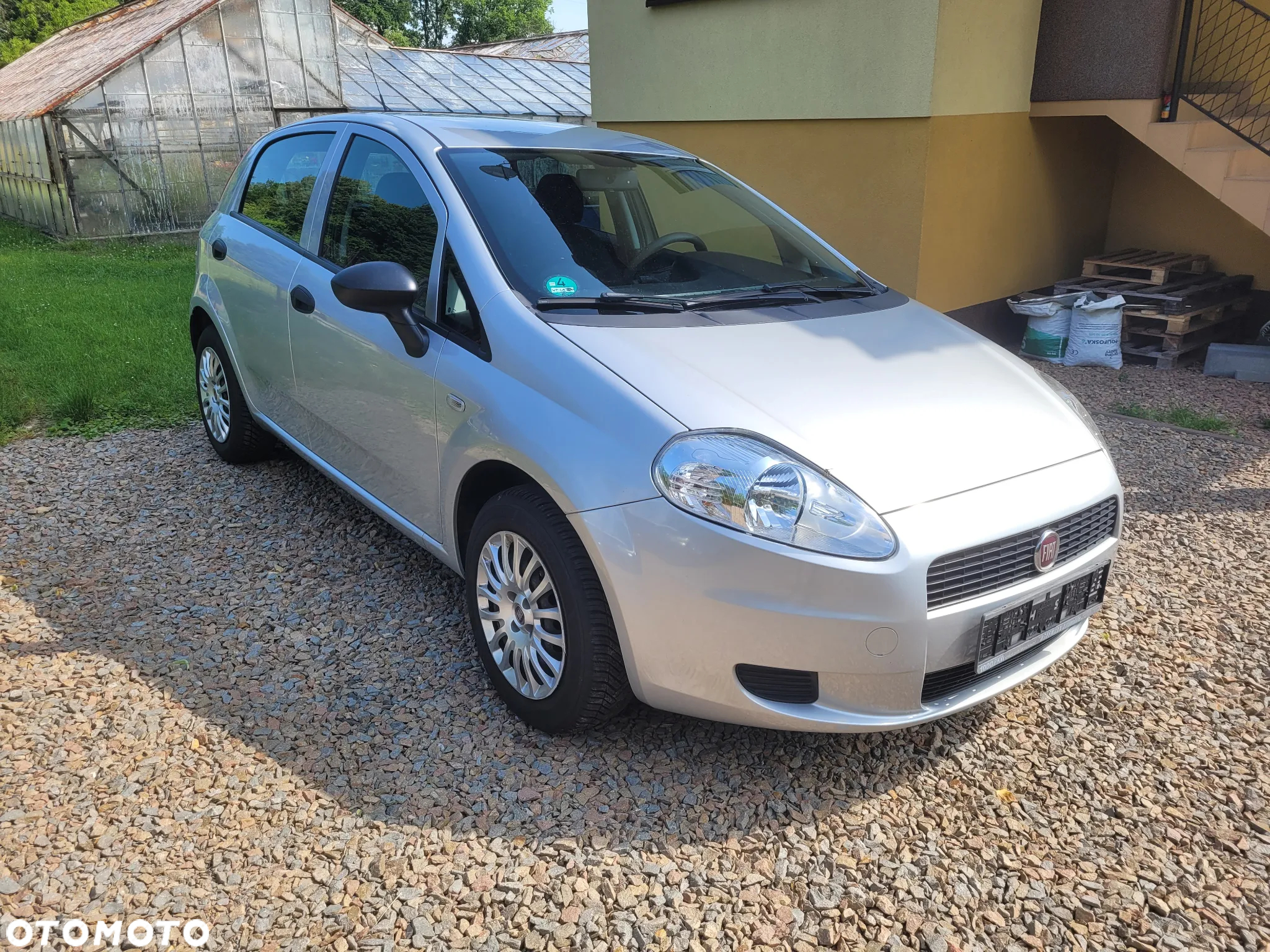 Fiat Grande Punto - 8