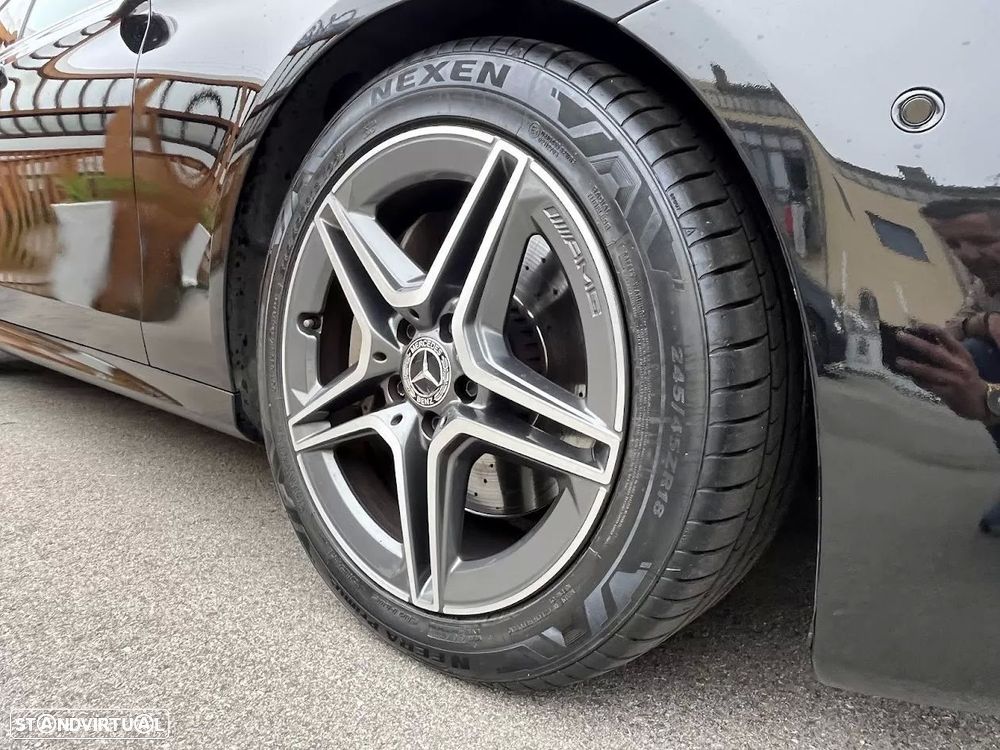 Mercedes-Benz E 220 d AMG Line - 60