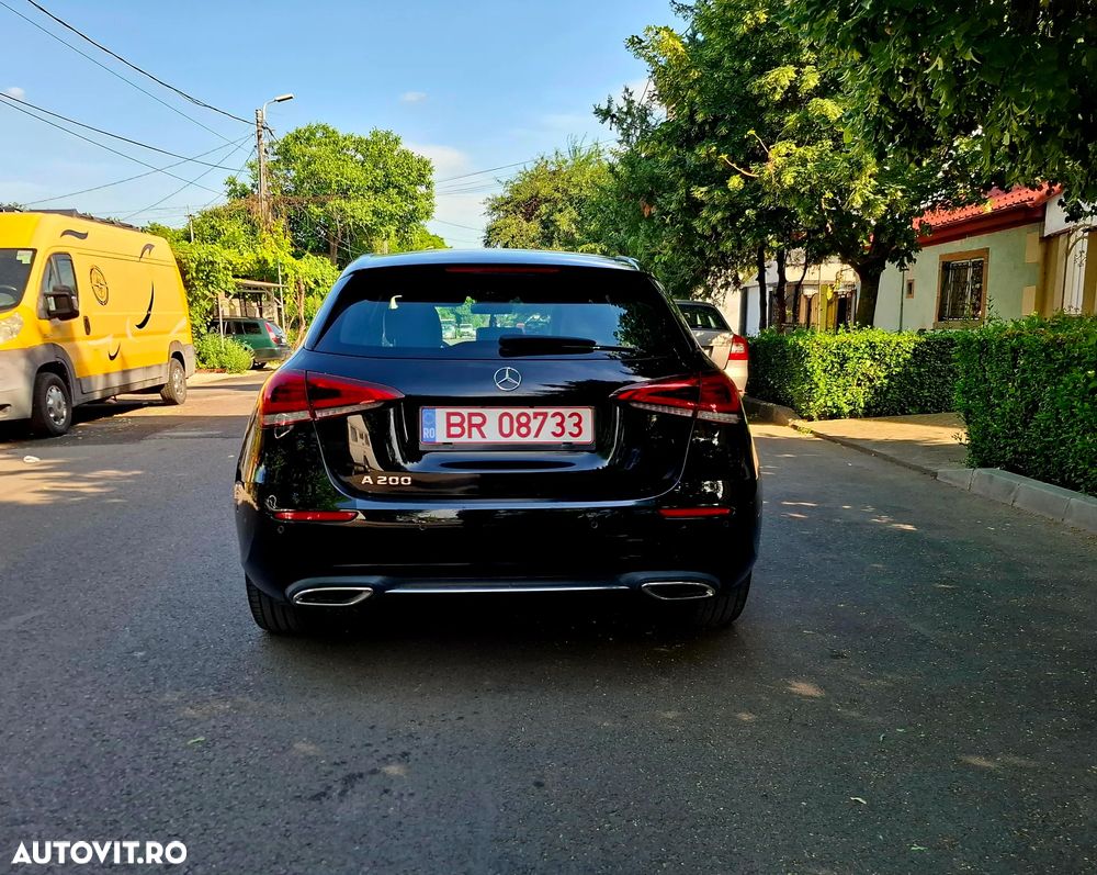 Mercedes-Benz A 200 7G-DCT Progressive - 12