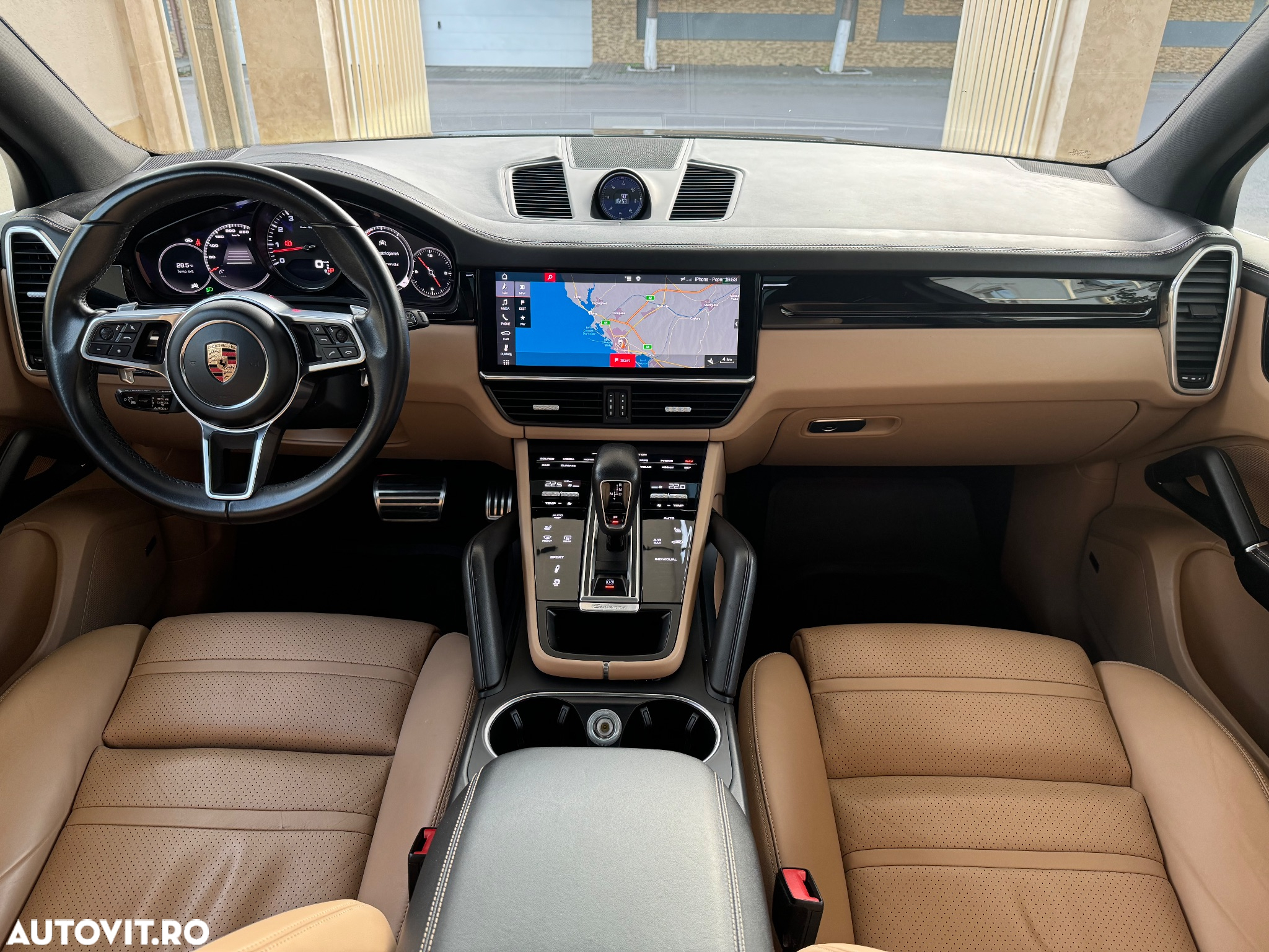 Porsche Cayenne - 23
