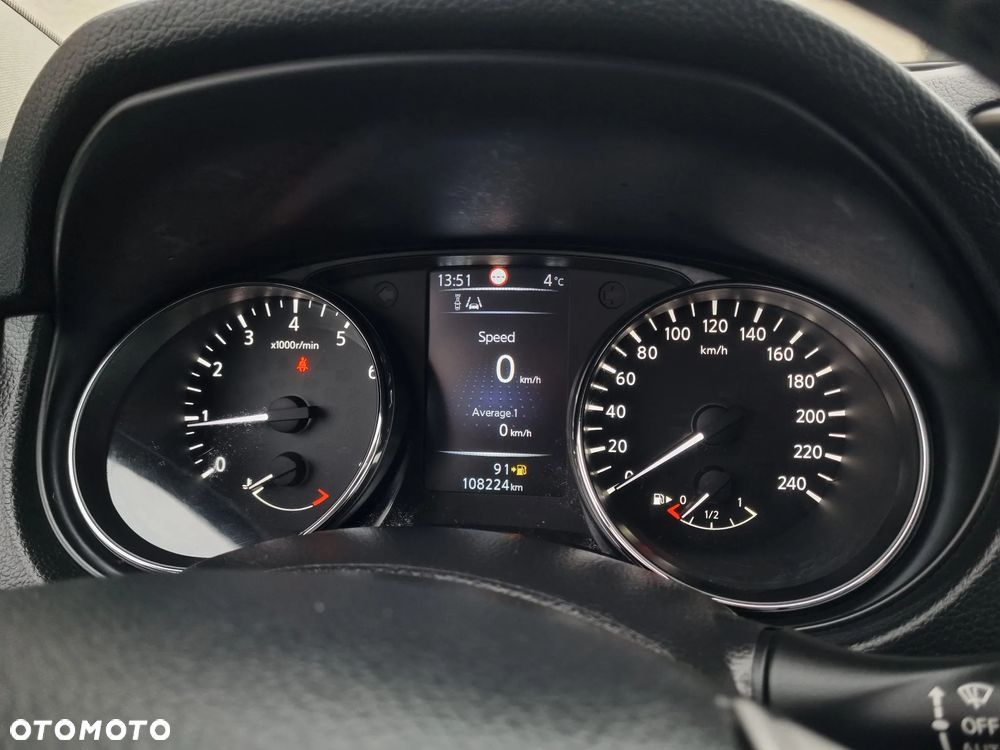 Nissan Qashqai 1.2 DIG-T Tekna EU6 - 17