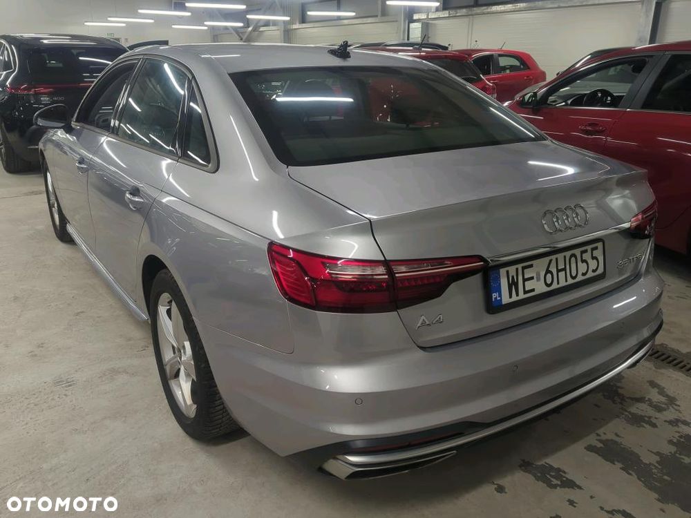 Audi A4 Limousine 35 TFSI mHEV Advanced S tronic - 3