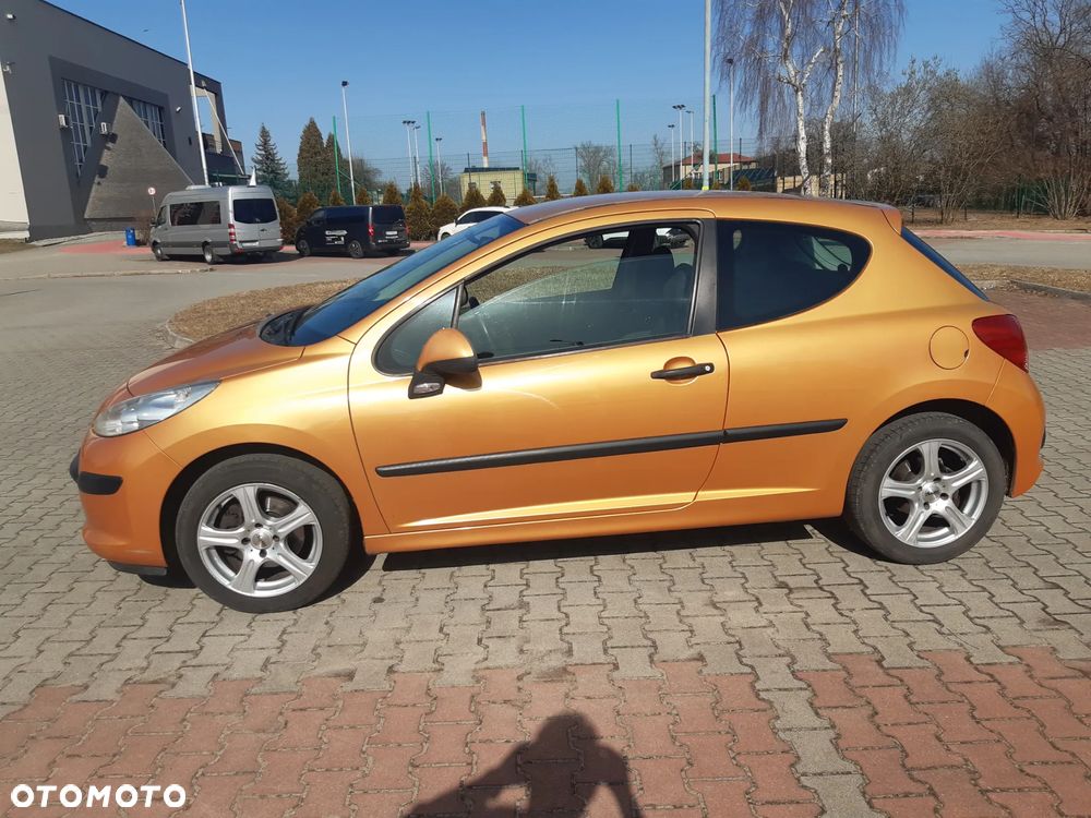 Peugeot 207 110 HDi FAP (Blue Lion) Tendance - 2