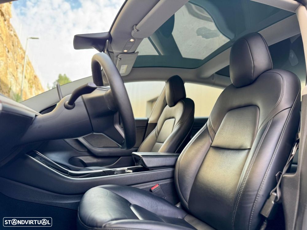Tesla Model 3 Performance Dual Motor AWD - 27