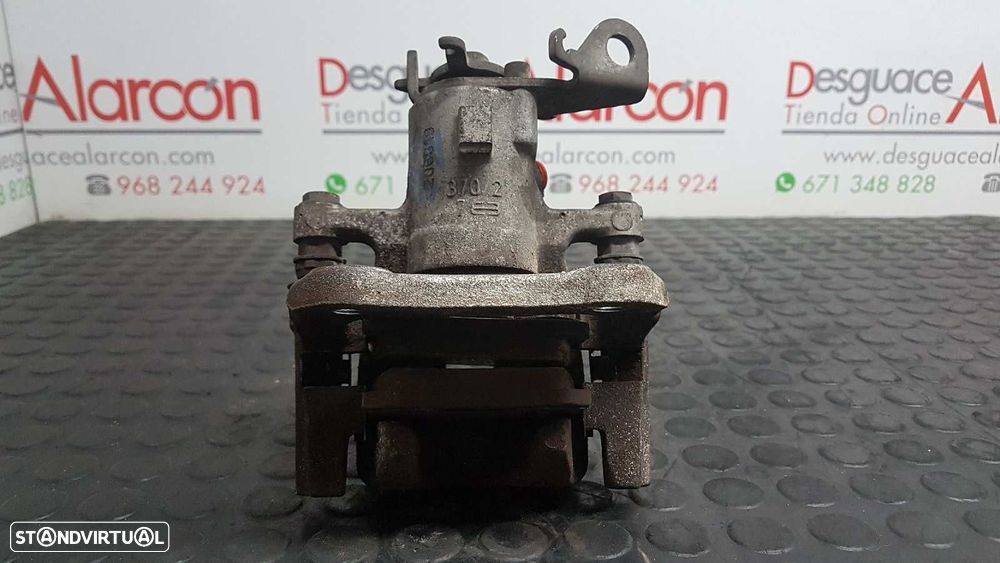 PINÇA DE TRAVÃO TRASEIRA ESQUERDA RENAULT MEGANE III BERLINA 5 P AUTHENTIQUE - 4