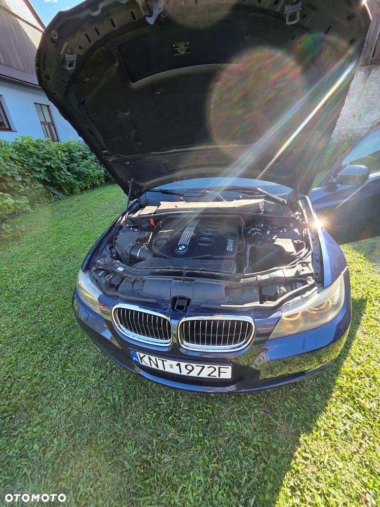 BMW Seria 3 330d - 11