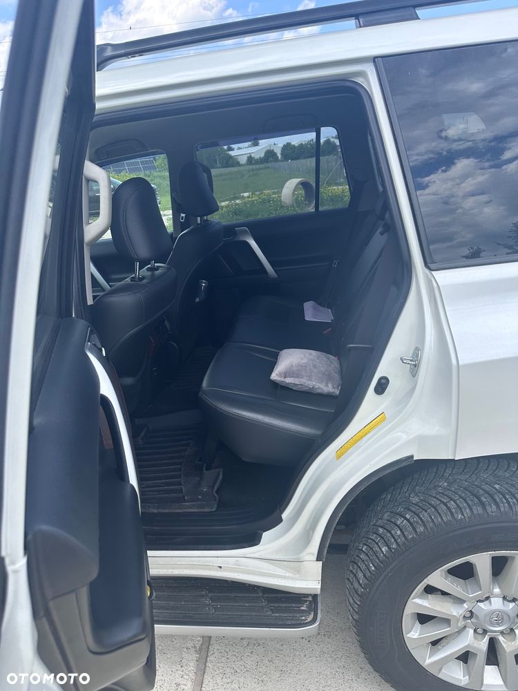 Toyota Land Cruiser LC 3.0 D-4D Invincible - 8