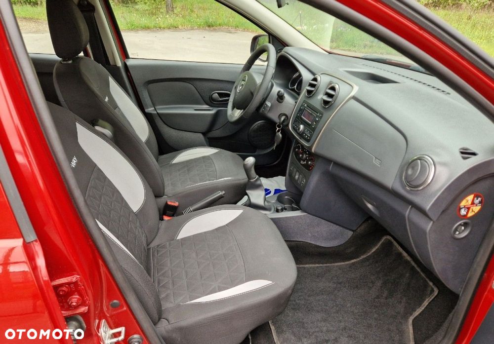 Dacia Sandero Stepway TCe 90 Prestige - 26