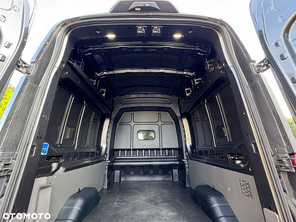 Ford Transit DOKA BLASZAK - 20