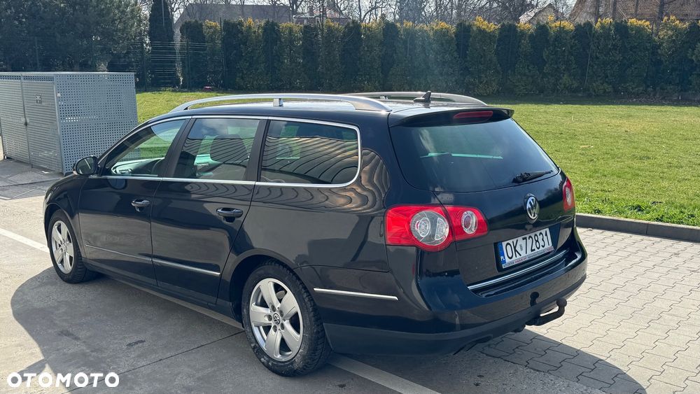 Volkswagen Passat 2.0 TDI Highline - 8