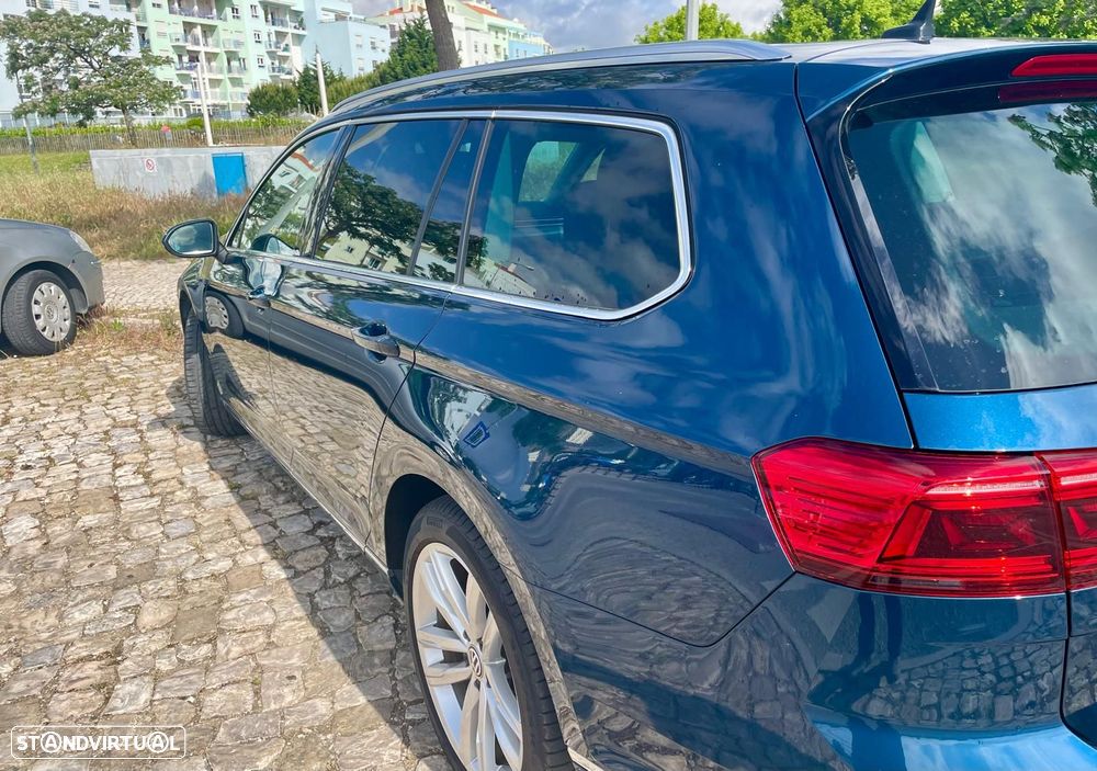 VW Passat Variant - 5