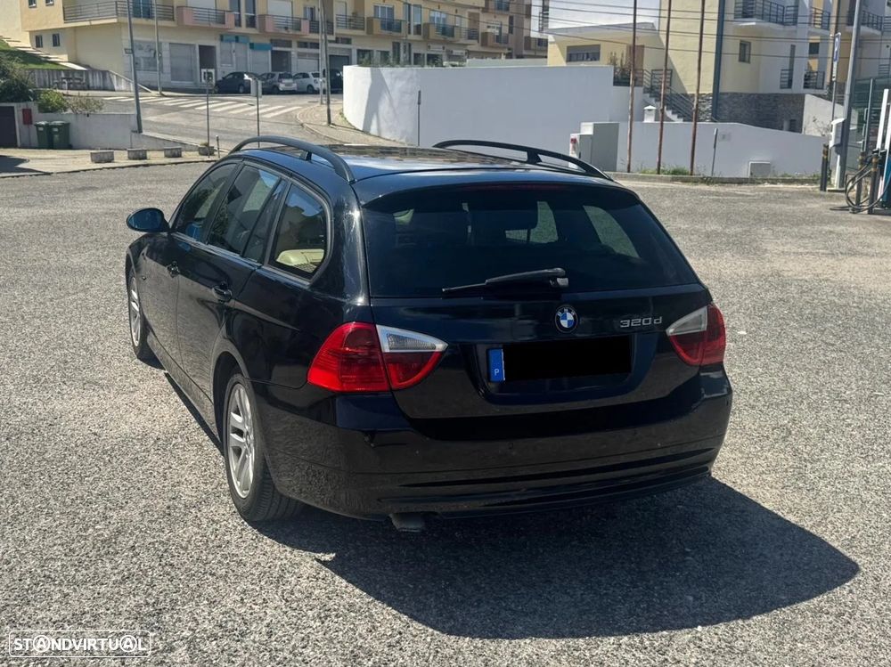 BMW 320 d - 2
