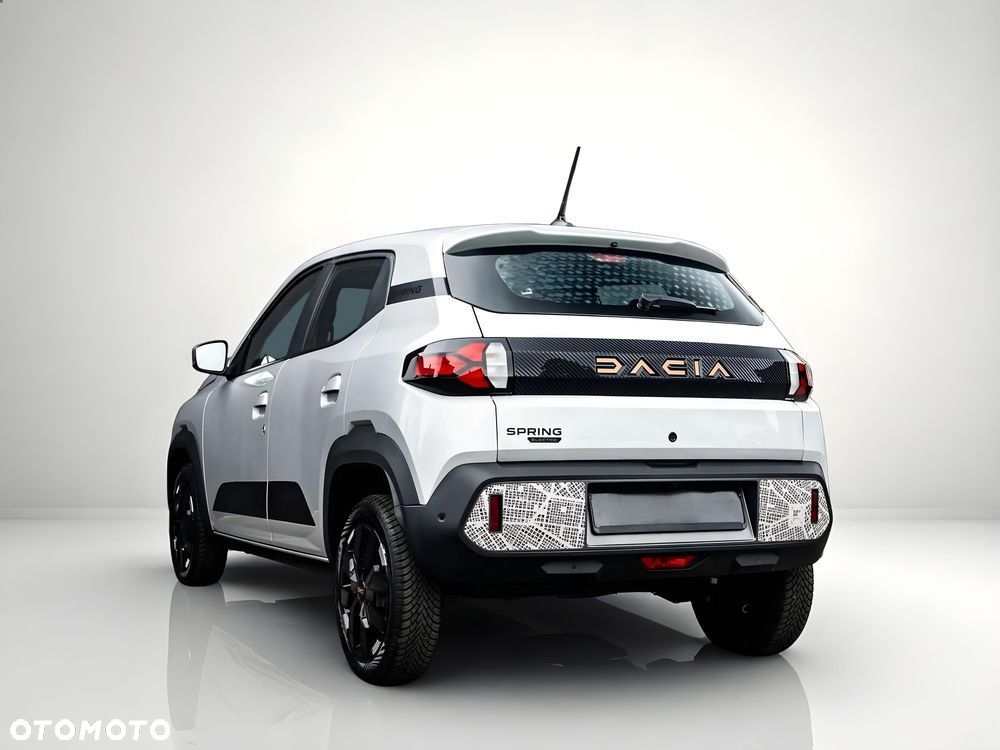 Dacia Spring Electric 24.3kWh 100 Extreme - 9