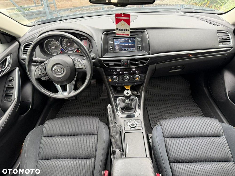 Mazda 6 - 8