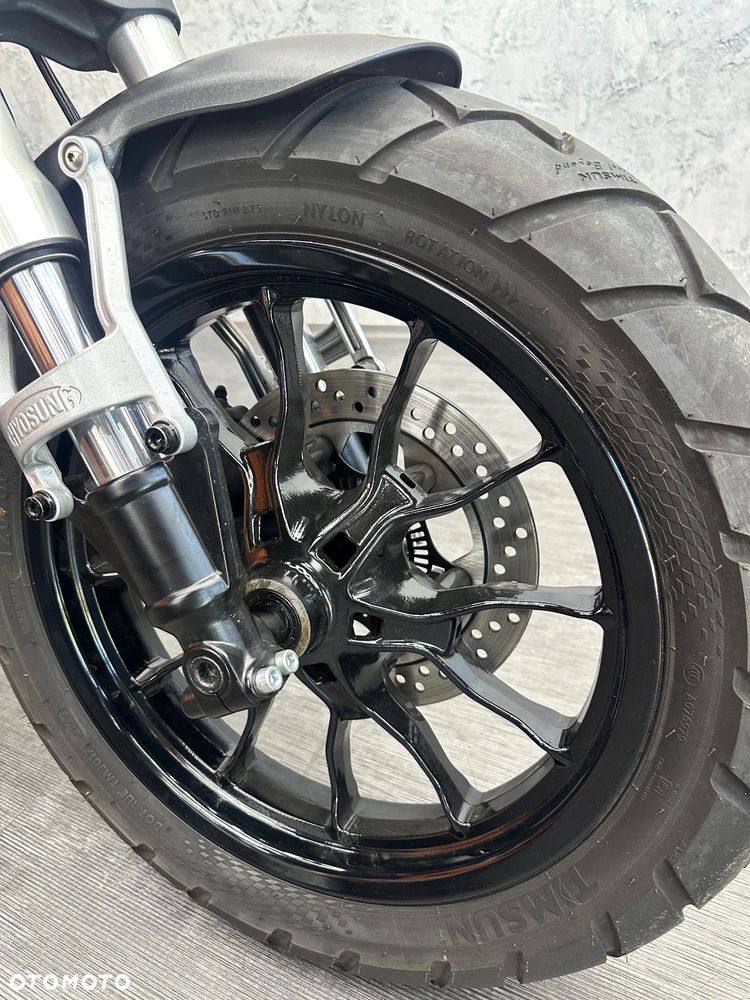 Hyosung GV - 7