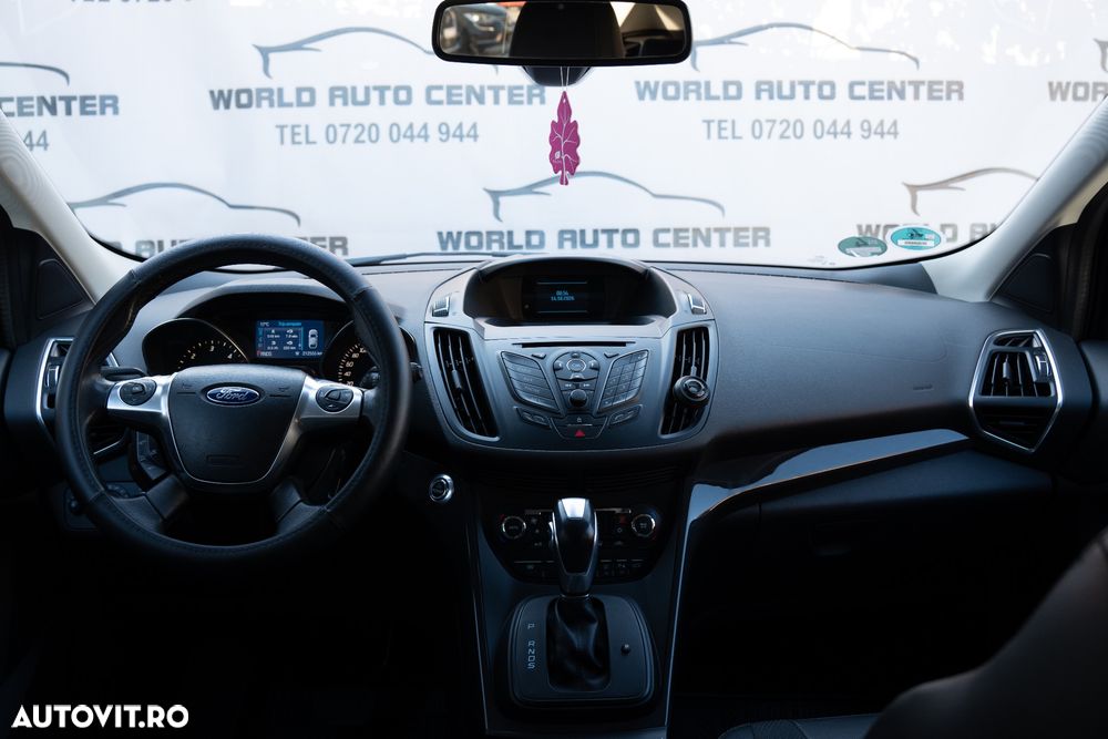 Ford Kuga - 11