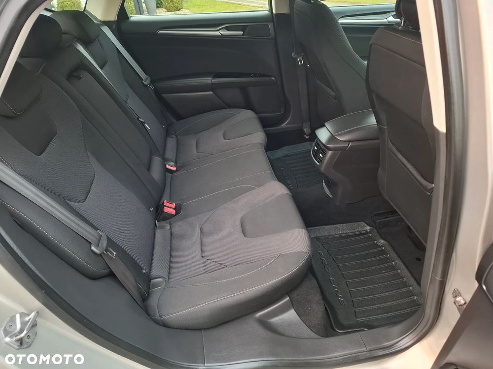 Ford Mondeo 2.0 TDCi Start-Stopp Titanium - 29