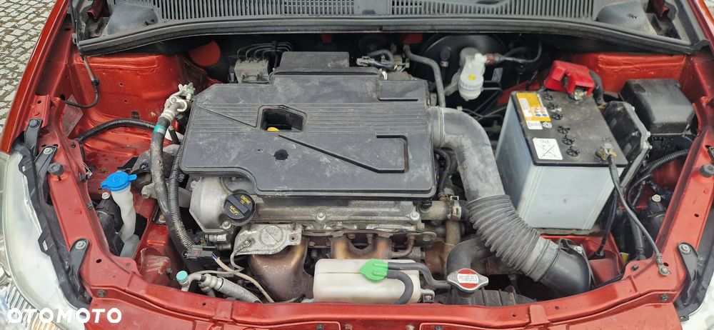 Suzuki SX4 1.6 VVT 4x4 Comfort - 26