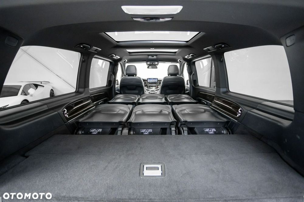 Mercedes-Benz Klasa V 300 d lang 9G-TRONIC Avantgarde - 21