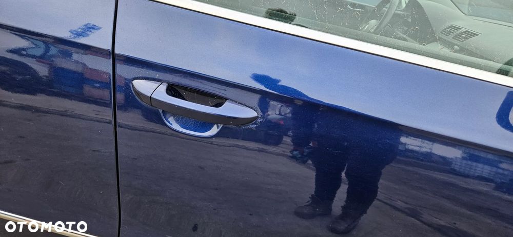 Drzwi lewe prawe przednie przód VW Passat B6 kombi 2009r LD5Q - 4