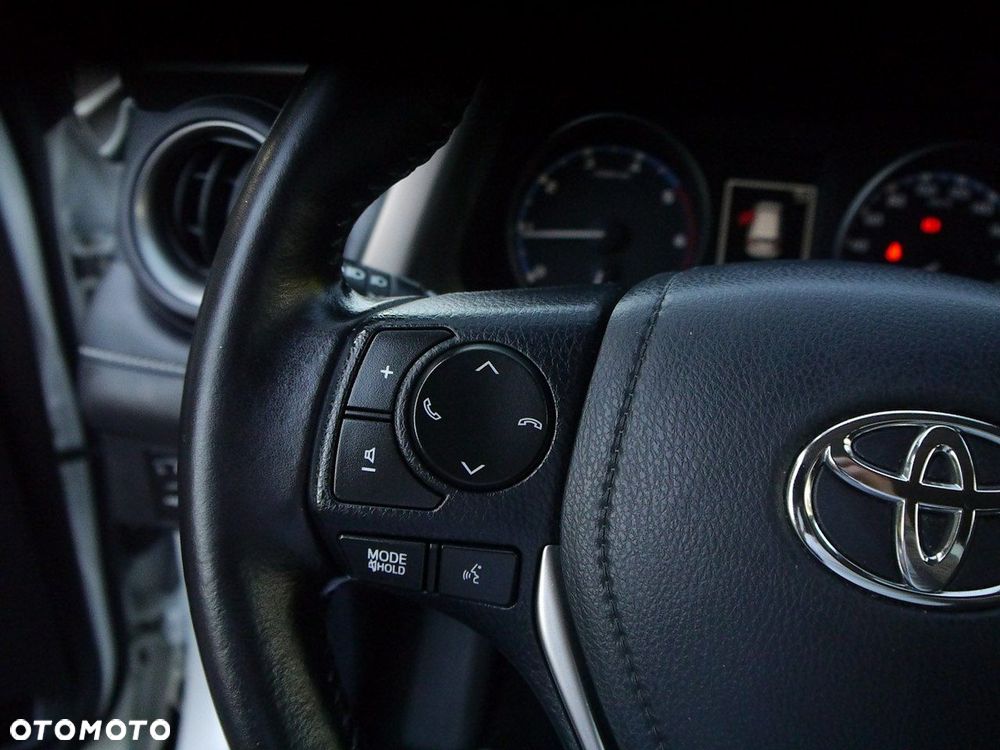 Toyota RAV4 2.0 D-4D Premium 4x2 - 40
