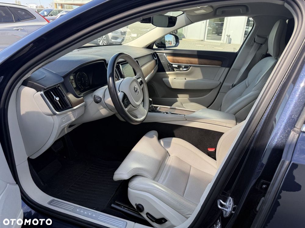 Volvo S90 - 8