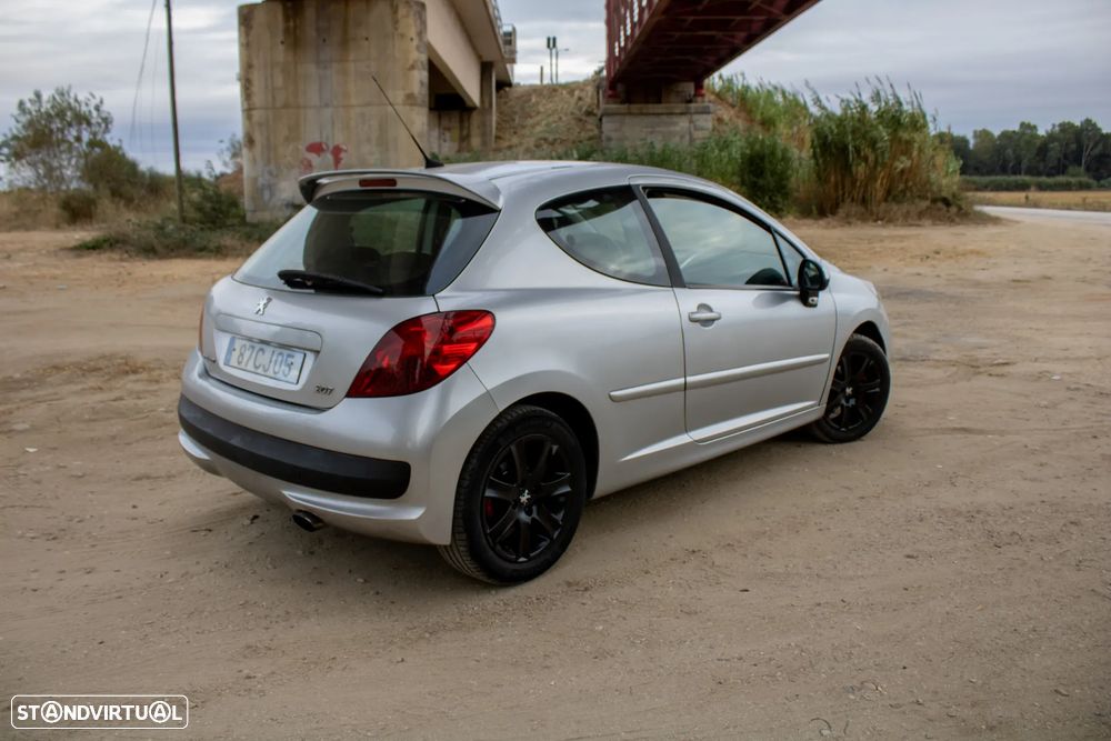 Peugeot 207 1.6 HDi Sport - 5