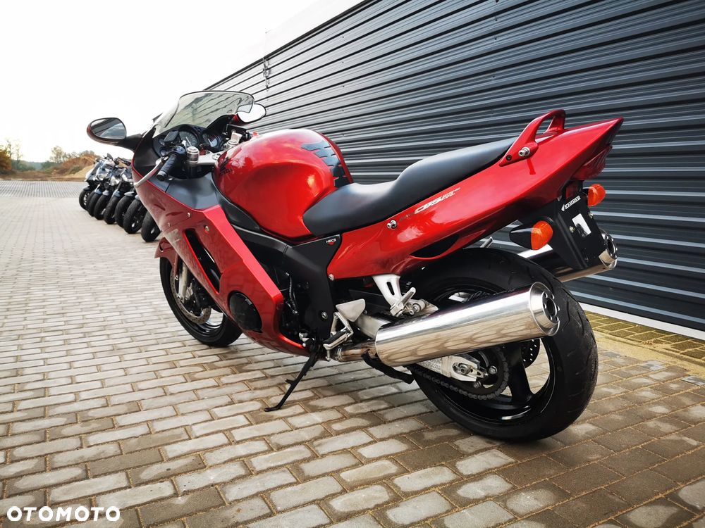 Honda CBR - 3
