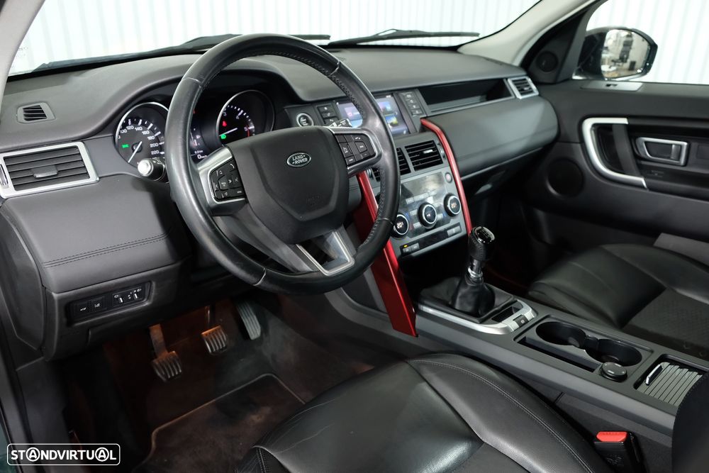 Land Rover Discovery Sport 2.0 TD4 HSE - 10