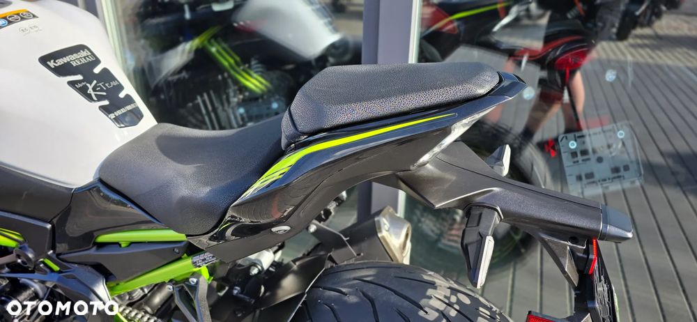 Kawasaki Z 900 - 35