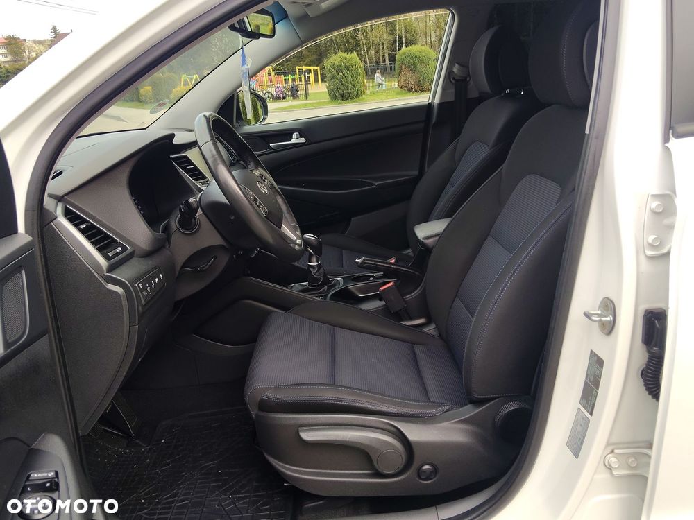 Hyundai Tucson 2.0 CRDi 4WD Passion Plus - 23