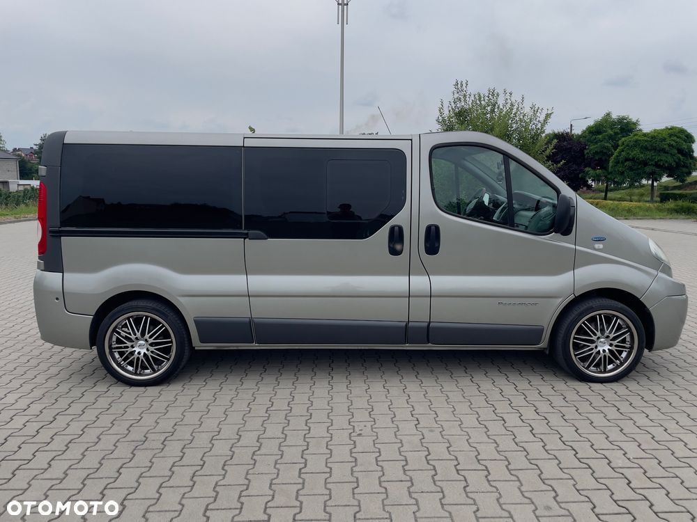 Renault Trafic Passenger Pack Clim - 6