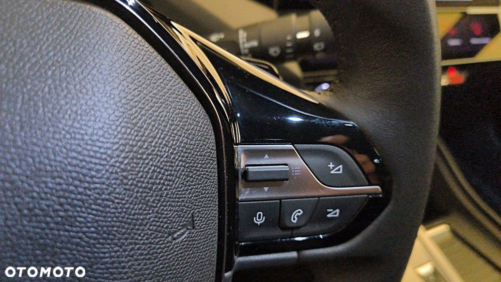 Peugeot 308 1.5 BlueHDi Allure S&S EAT8 - 21
