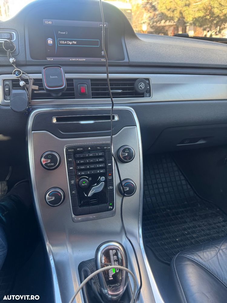 Volvo V70 D4 Geartronic Momentum - 9