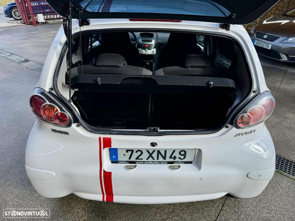 Toyota Aygo 1.0 + AC - 14