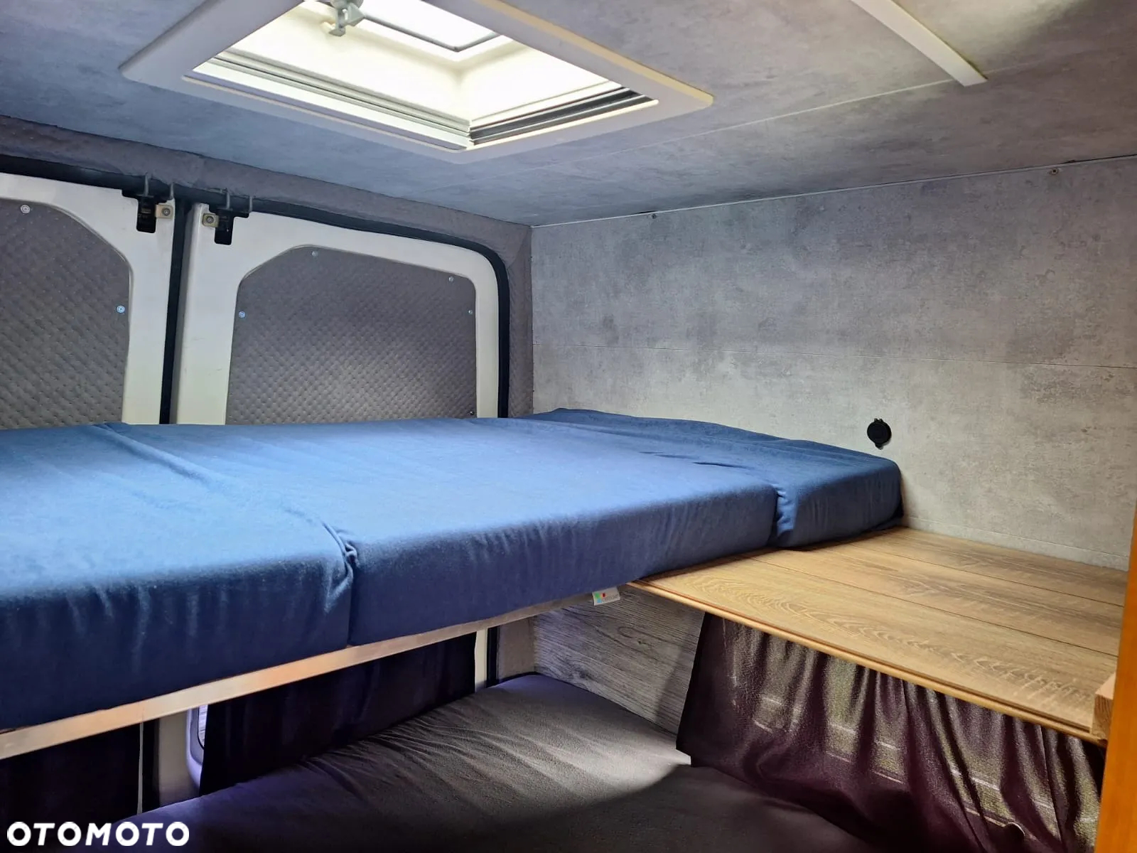 Ford Transit - 21