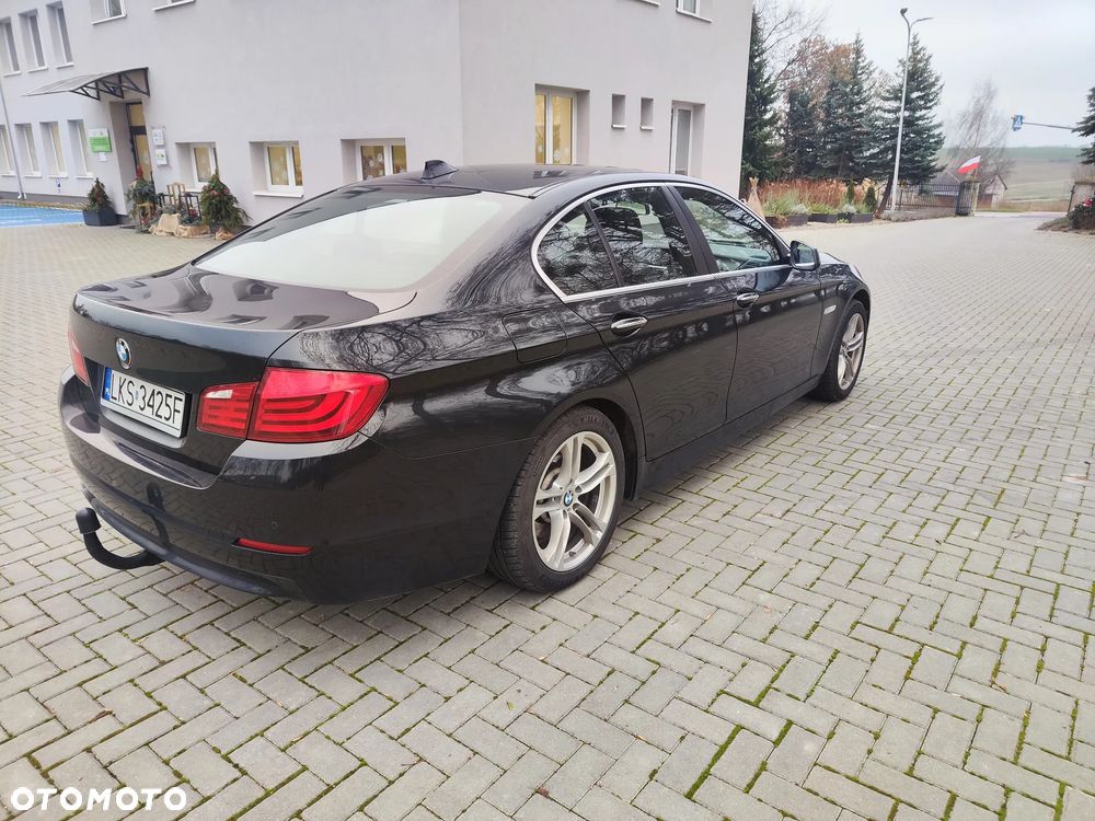 BMW Seria 5 525d xDrive Sport-Aut Luxury Line - 10