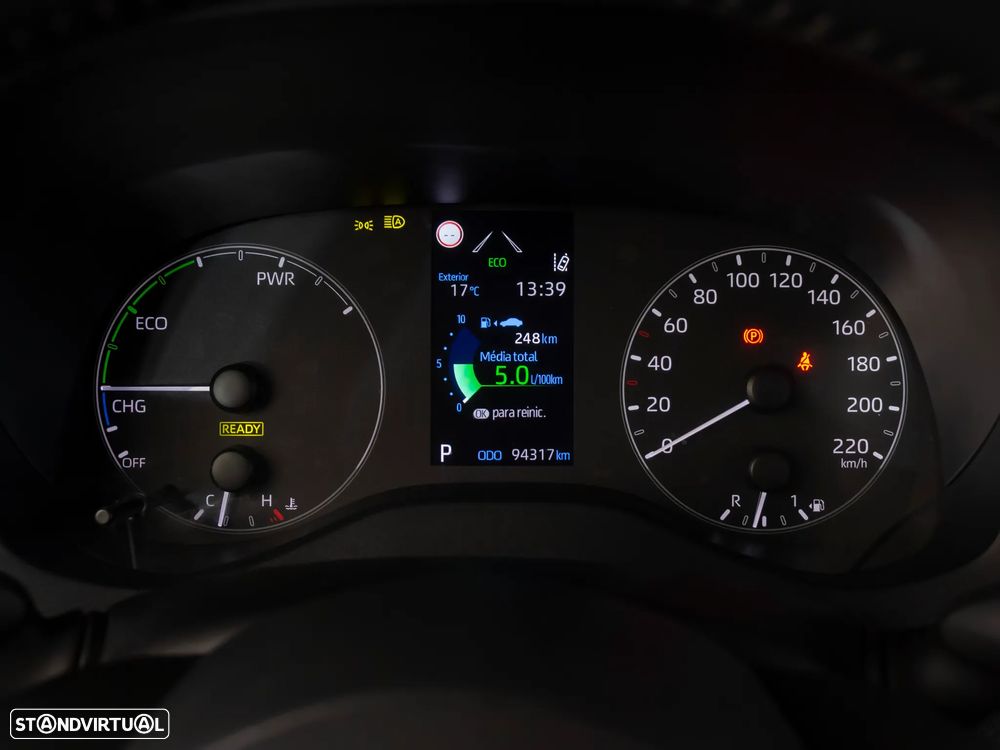 Toyota Yaris 1.5 HDF Comfort Plus - 23