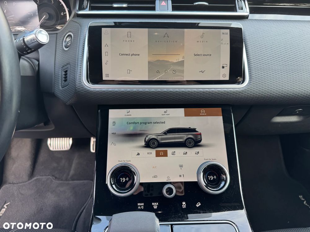 Land Rover Range Rover Velar 2.0 D200 mHEV R-Dynamic SE - 30