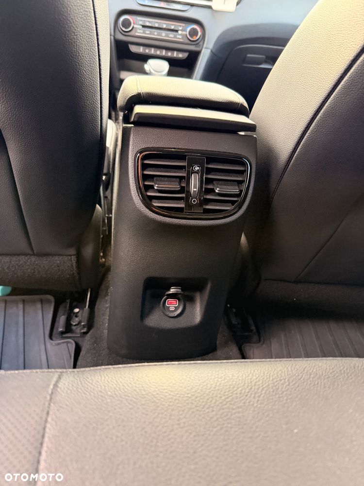 Kia Ceed 1.5 T-GDI Business Line DCT - 9