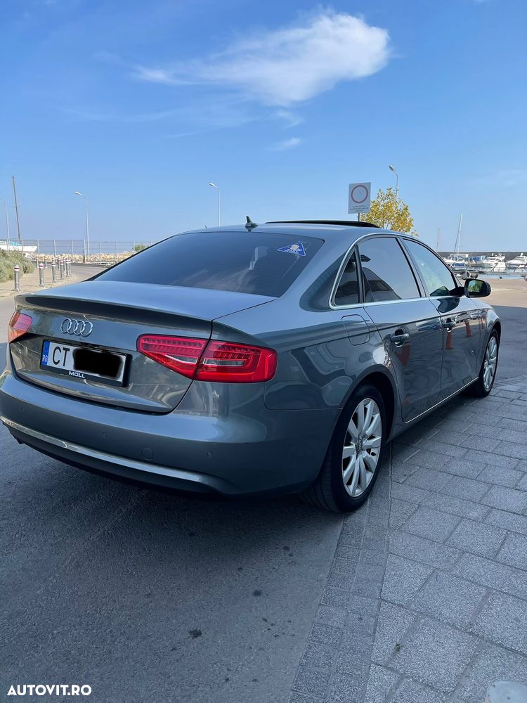 Audi A4 2.0 TDI quattro Stronic - 5