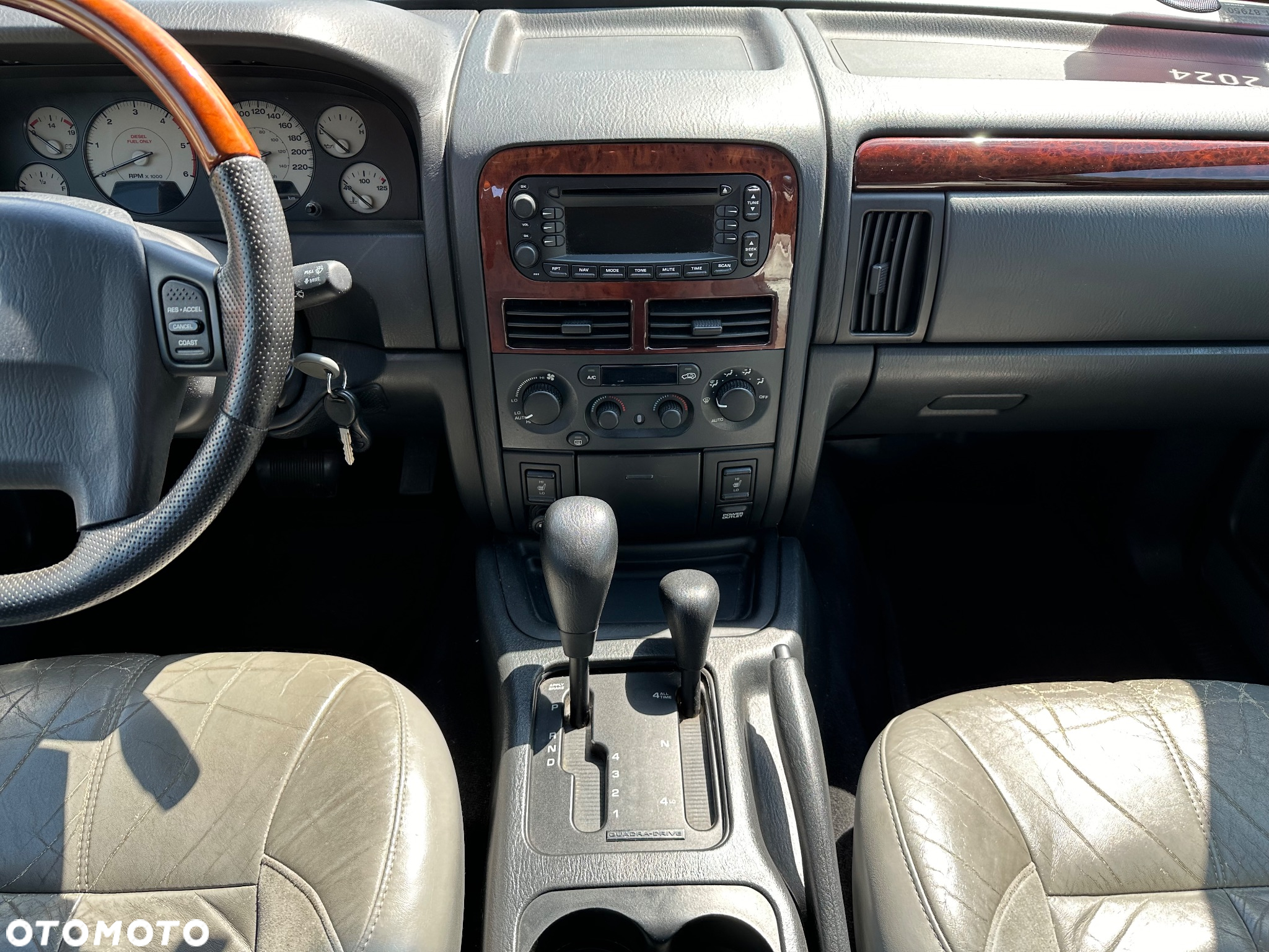 Jeep Grand Cherokee 2.7 CRD Overland - 19