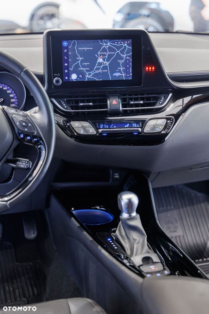 Toyota C-HR 1.8 Hybrid Style - 26