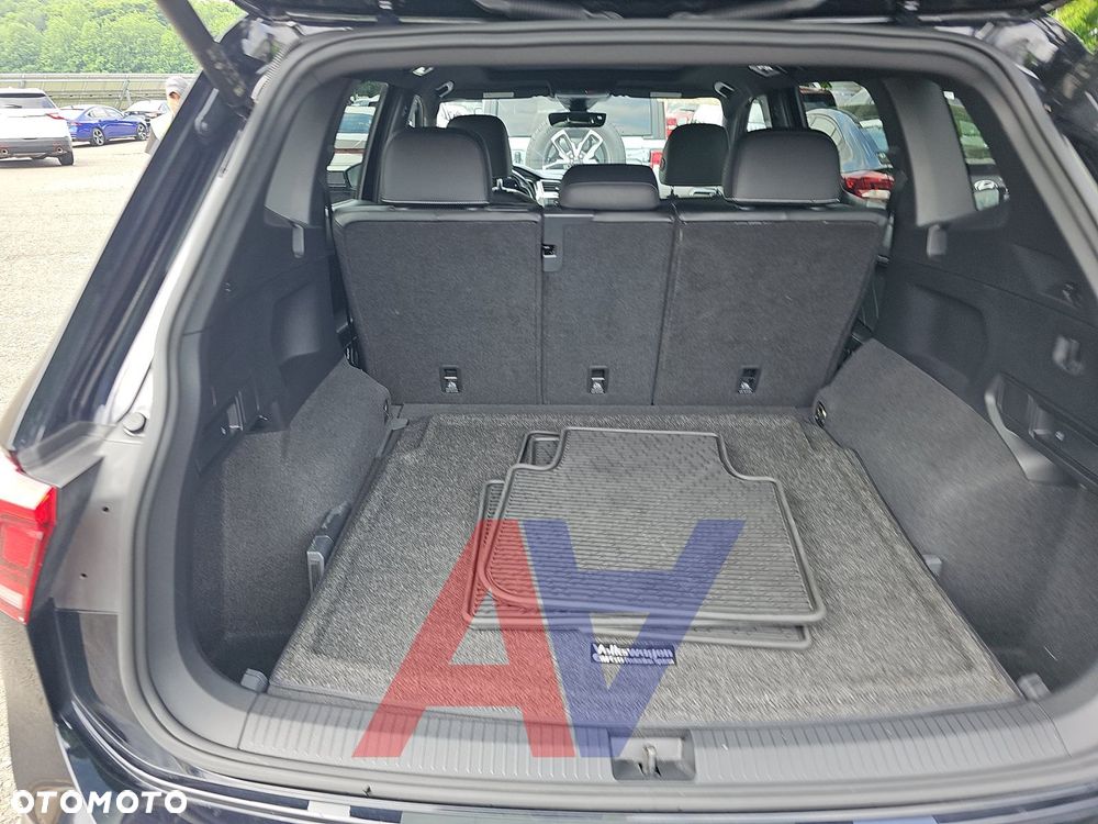 Volkswagen Tiguan - 13