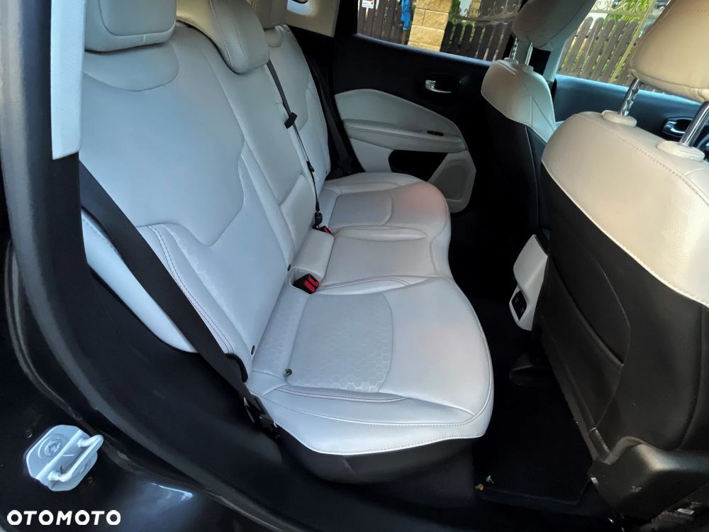 Jeep Compass 1.4 MultiAir Limited - 30
